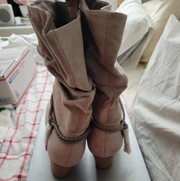 Torrid nwt 13w mid calf western boot - Picture 3 of 5